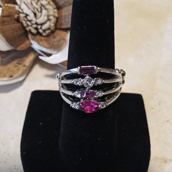 Paparazzi Ring/ pink and white cz